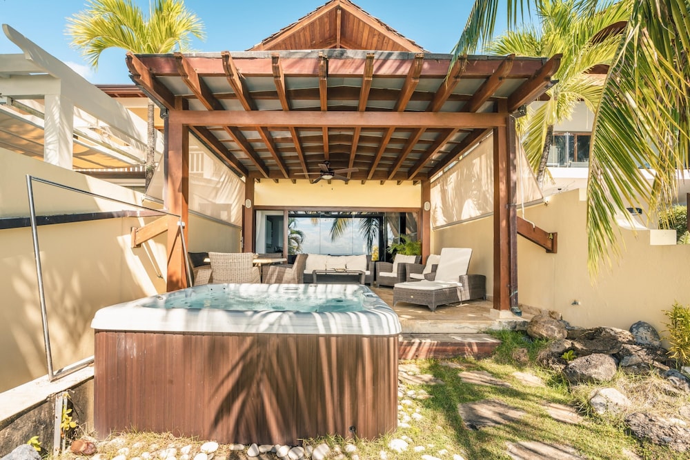 Townhouse With Ocean View Puerto Bahia P5