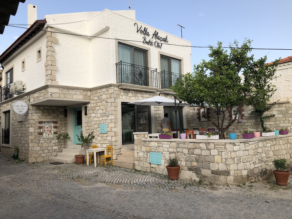 Hotel Volta Alacati Butik Otel - Image 1