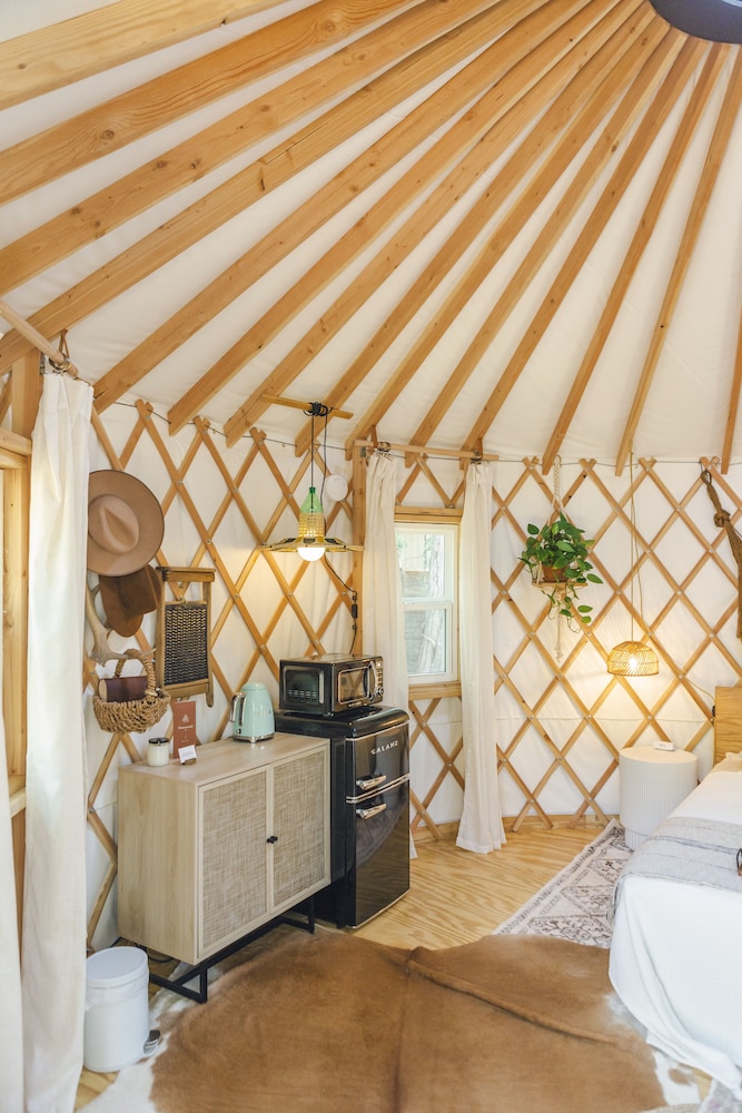The Peacock Yurt at Camposanto ATX Glamping on Lake Travis - Property Image 27