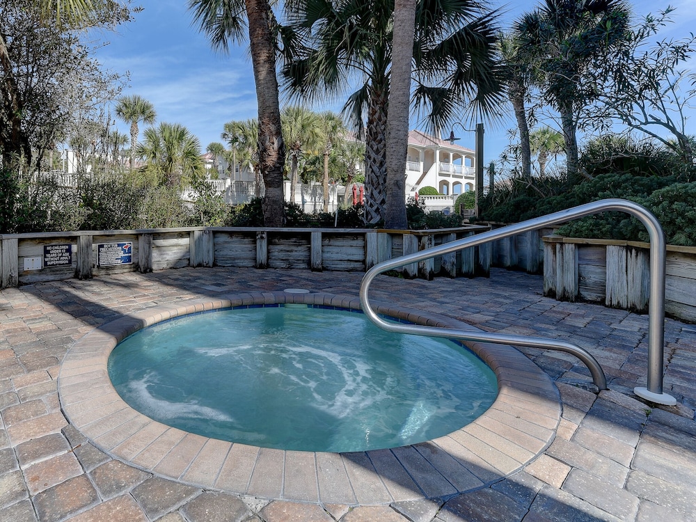 Hibiscus 301-A by Distinctive Beach Rentals