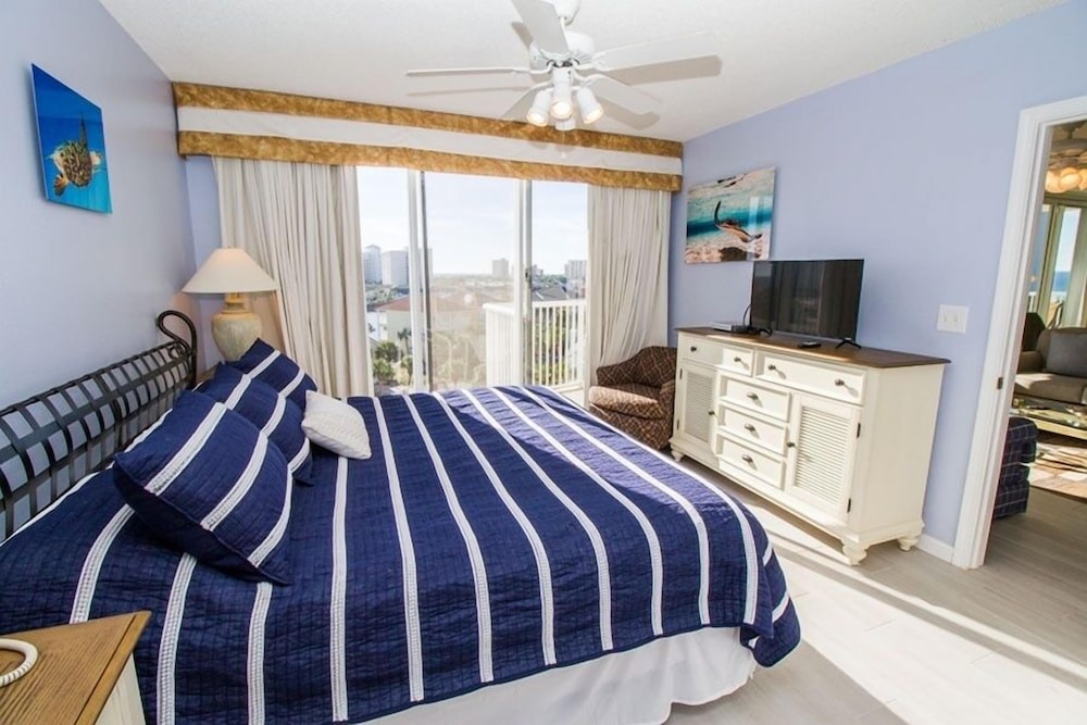 Terrace at Pelican Beach 0502 2 Bedroom Condo by Pelican Beach Management view 3