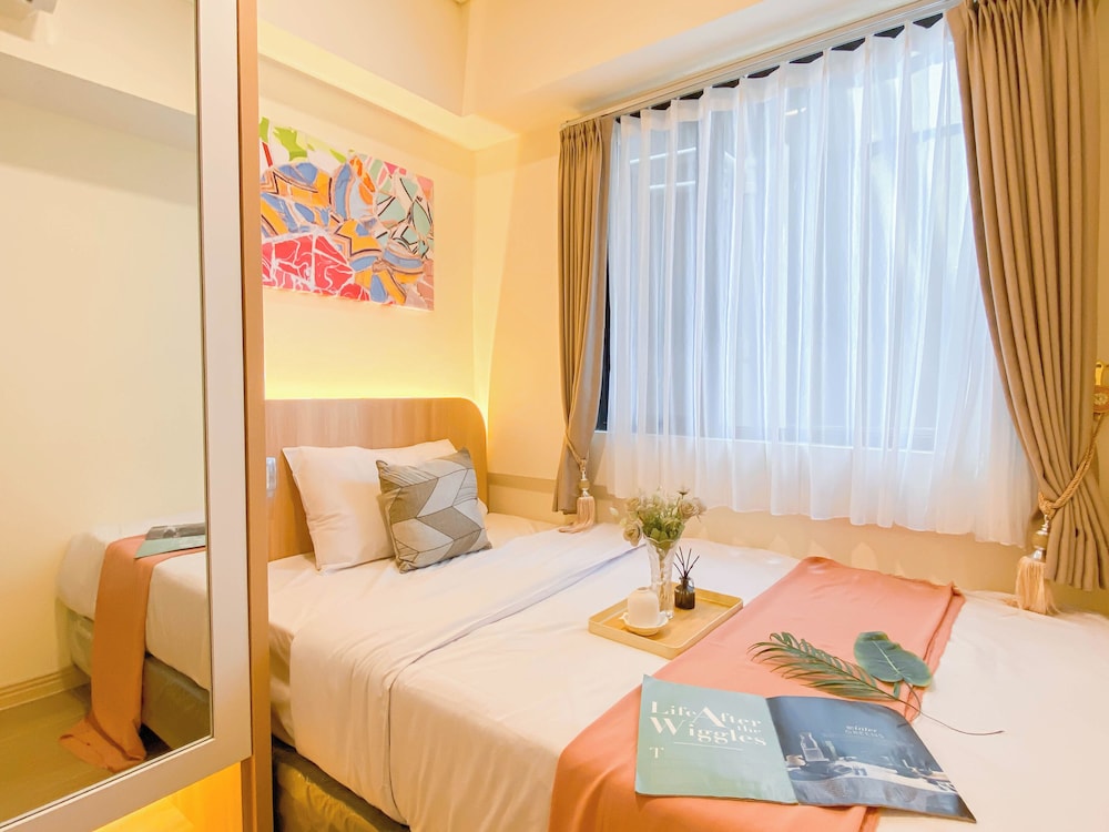 Cozy Place and Tidy 2BR Apartment Meikarta