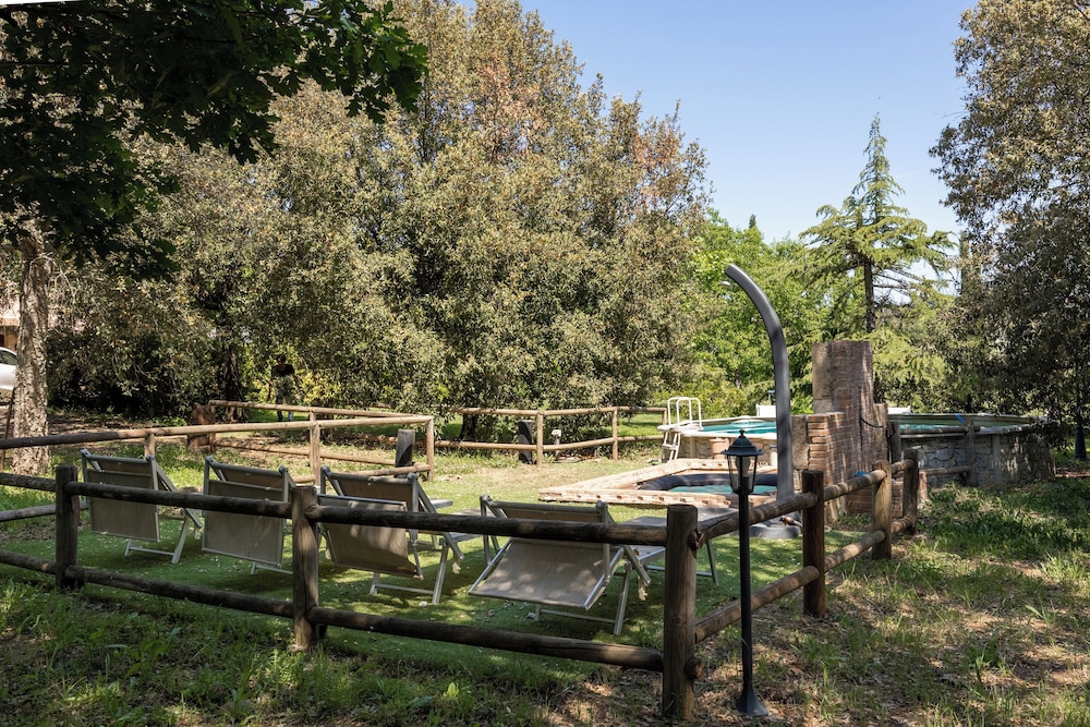 Tenuta Di Litiano With Pool