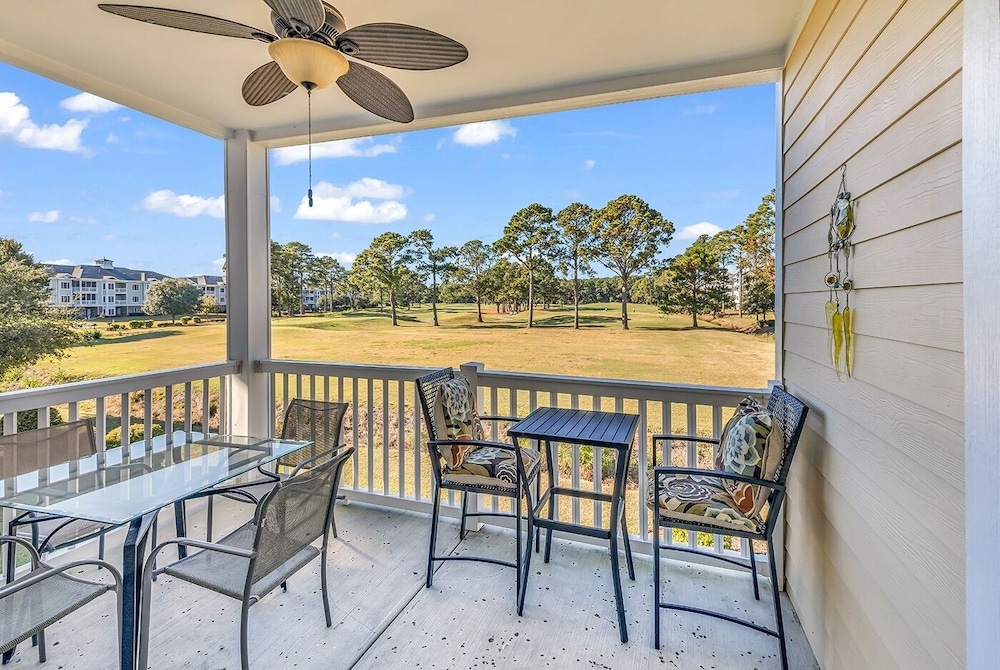 4809 Luster Leaf Circle Magnolia Pointe 202 2br 2ba 2 Bedroom Condo by RedAwning