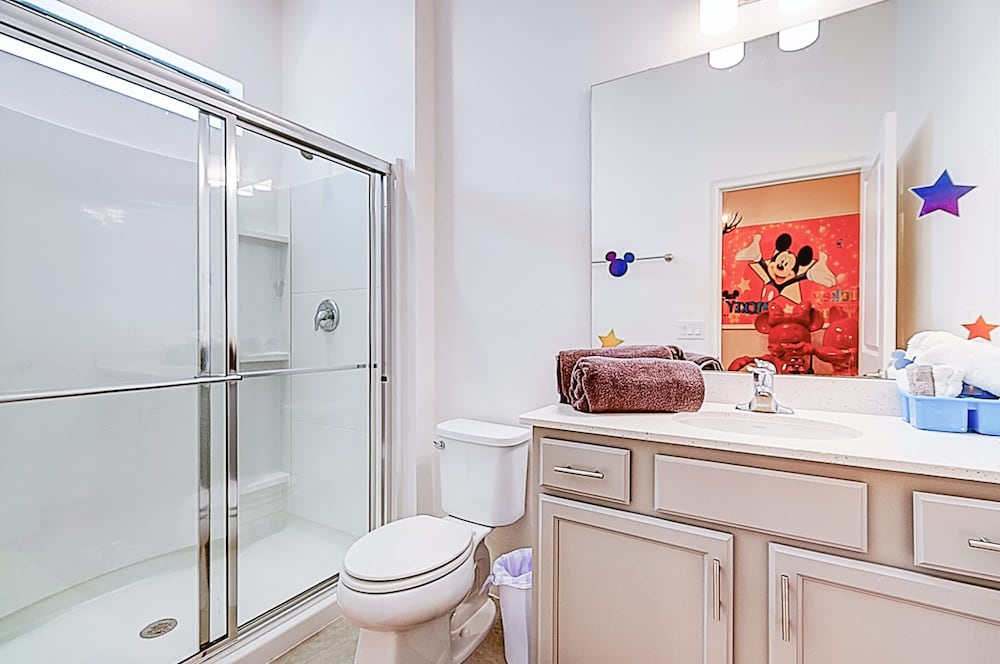 5893 Family Fun Home With Pool Near Theme Parks