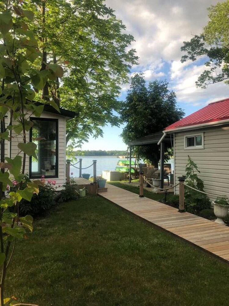 The Nest PEC Waterfront Home on Huyck s Bay - Image 5