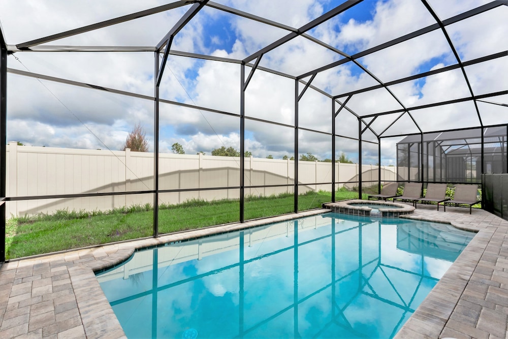 Exceptional 9 Bed 6,5 Ba Villa Games, Pool & Spa 1810c - Image 3