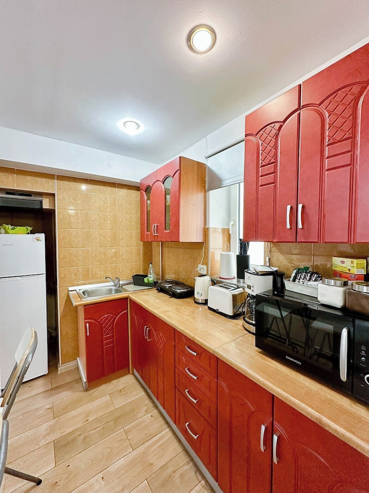 Sunrise Apartments City Center