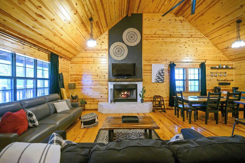 Kalo Cabin Secluded Stay