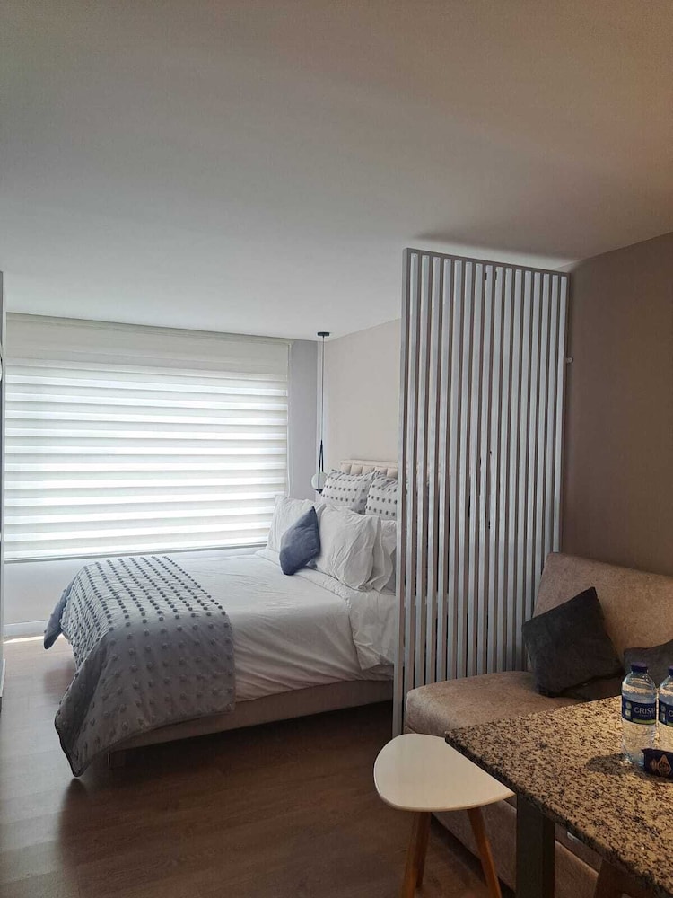 Tribeca 94 by Jalo