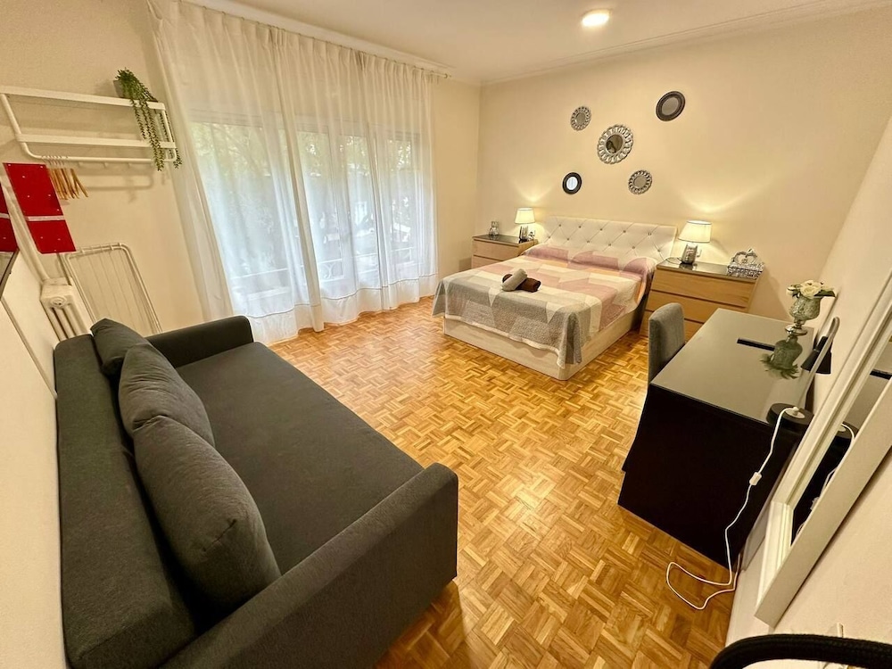 Rooms Villarroel