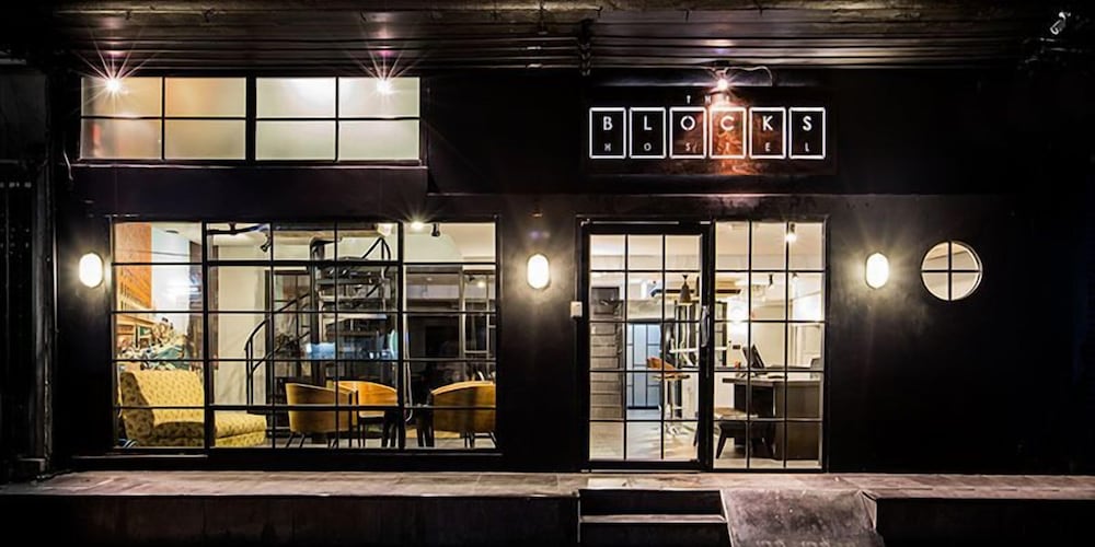 Jellybean The Blocks Hostel Sukhumvit 10 - Image 1