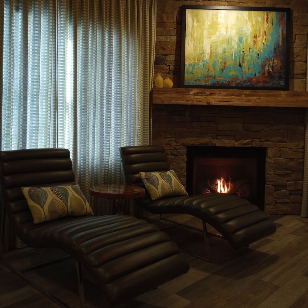 Inn at Willow Grove