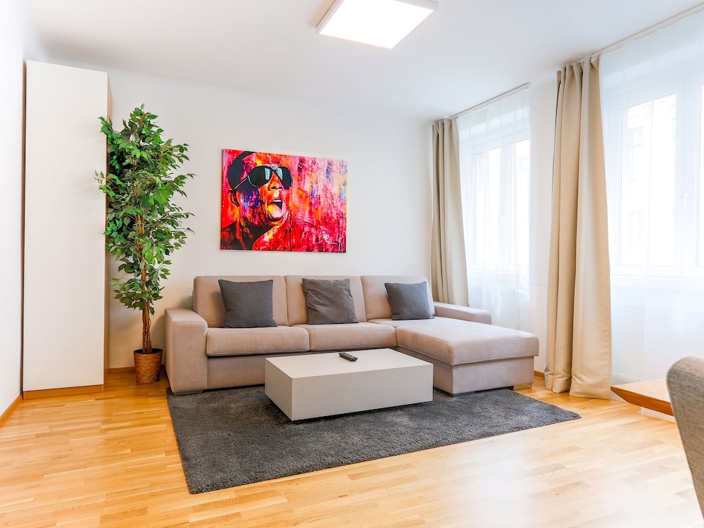 SKY9 Apartments Margareten