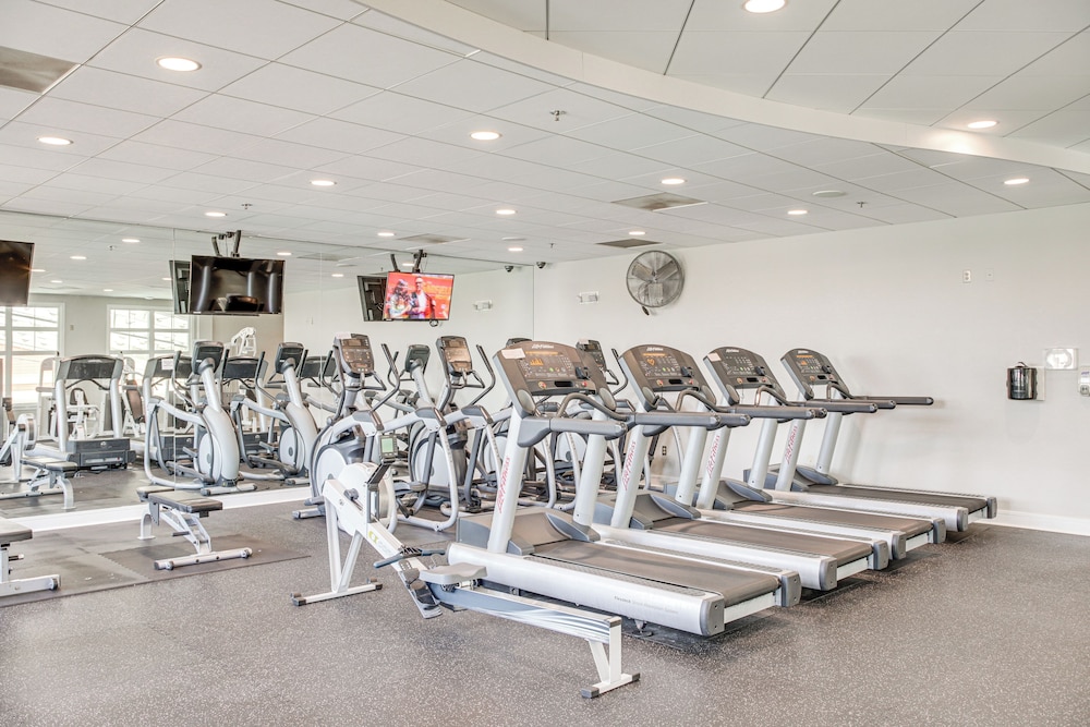 Ocean City Condo w/ Pool & Private Beach Access