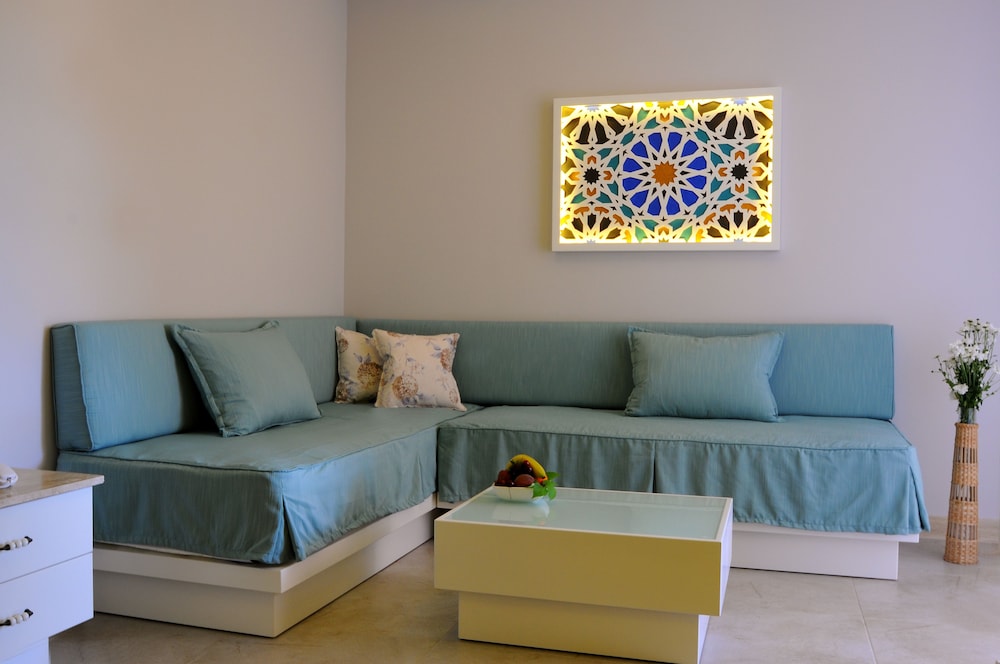 Sea Breeze Otel & Daireler - Image 30