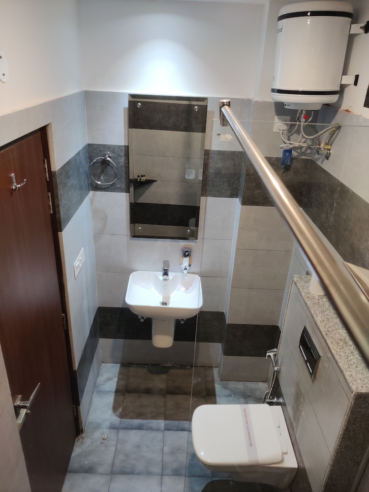 Barog Residency