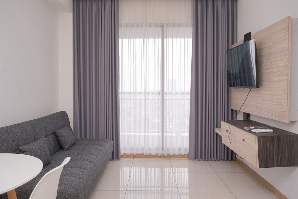 Well Designed 1Br Apartment At M-Town Signature