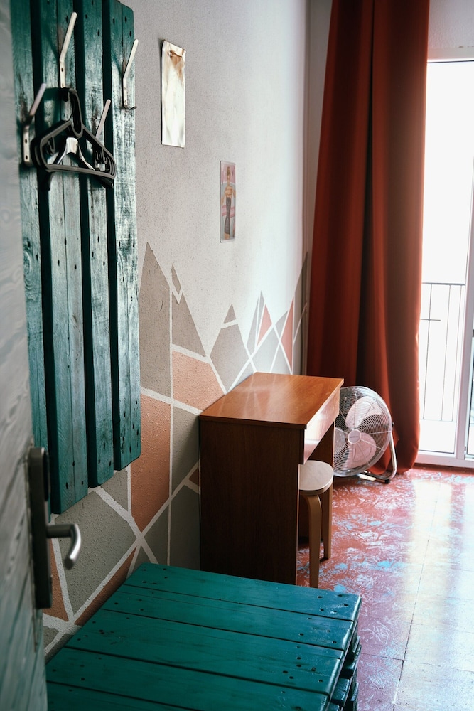 LOFT APART & HOSTAL Group
