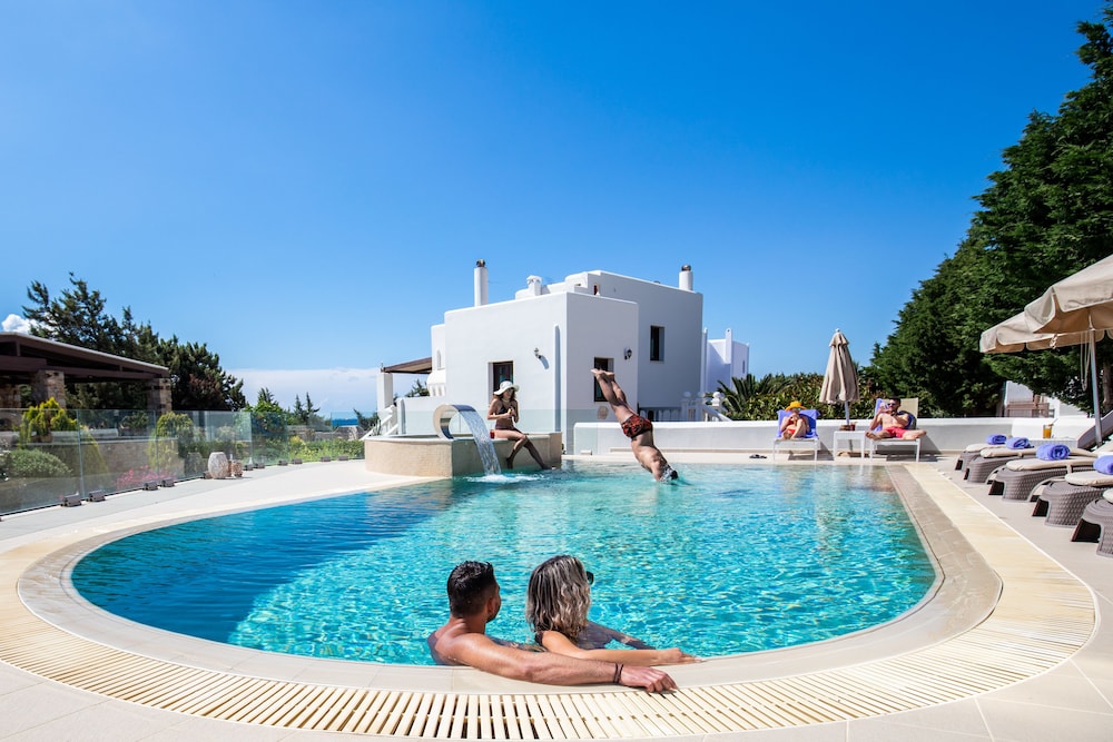 Alyko Villas