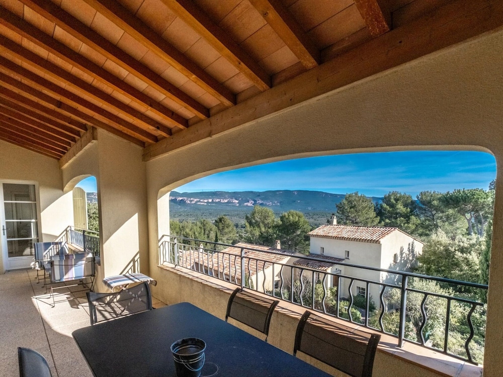 Resort in Var With Golf & Wellness