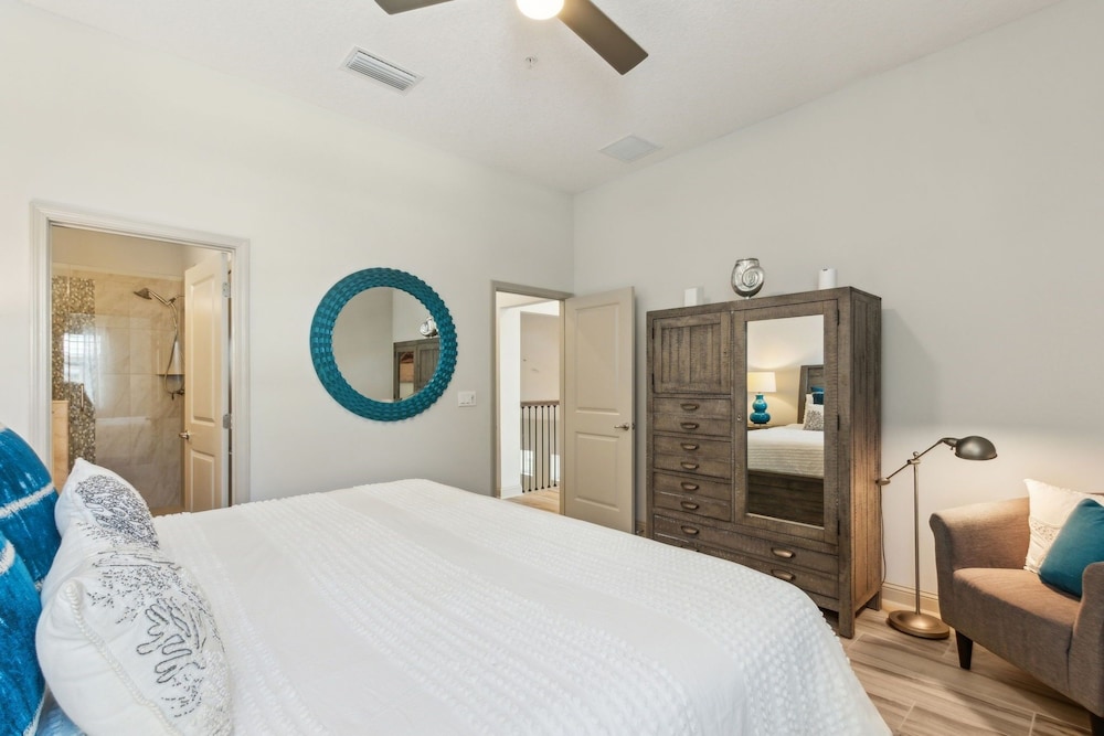 Summerwoods 204 3 Bedroom Condo