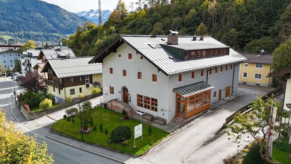 Schmitten 27 - Room 1 200m From ski Lift