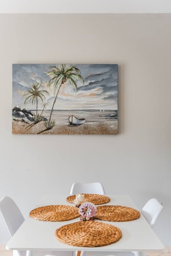 Seaside Stay Apartment