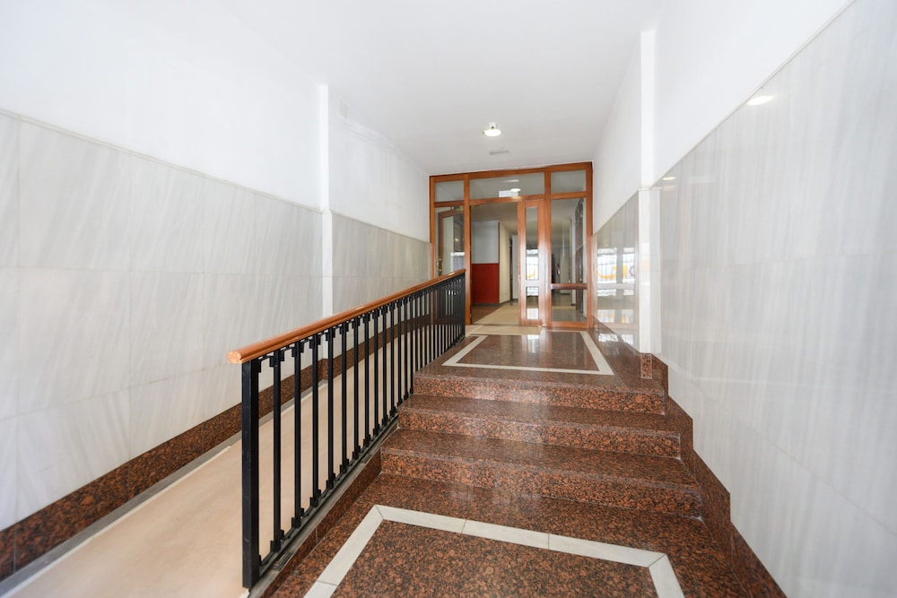 M Arr126 Piso de dos Dormitorios-terraza y Balc
