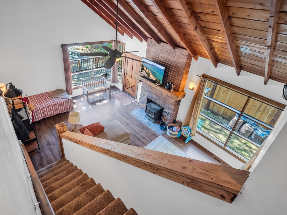 851h Tahoe Classic Cabin Near The Beach 2 Bedroom Cabin