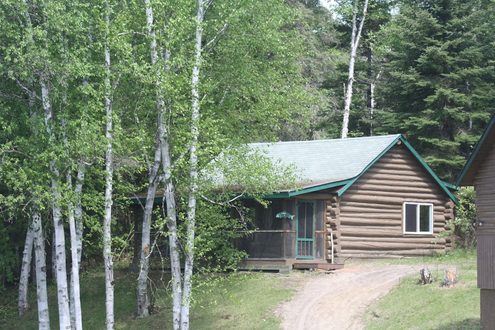 Slippery Winds Wilderness Resort