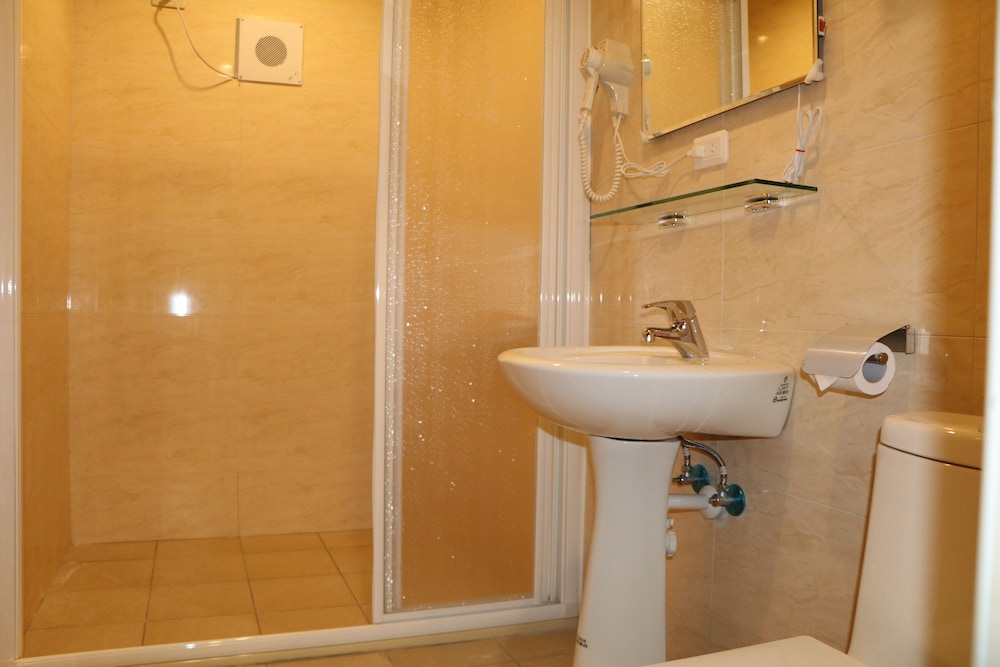 HeFeng B&B