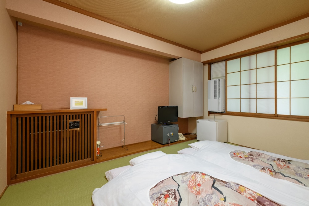 Photo 6
