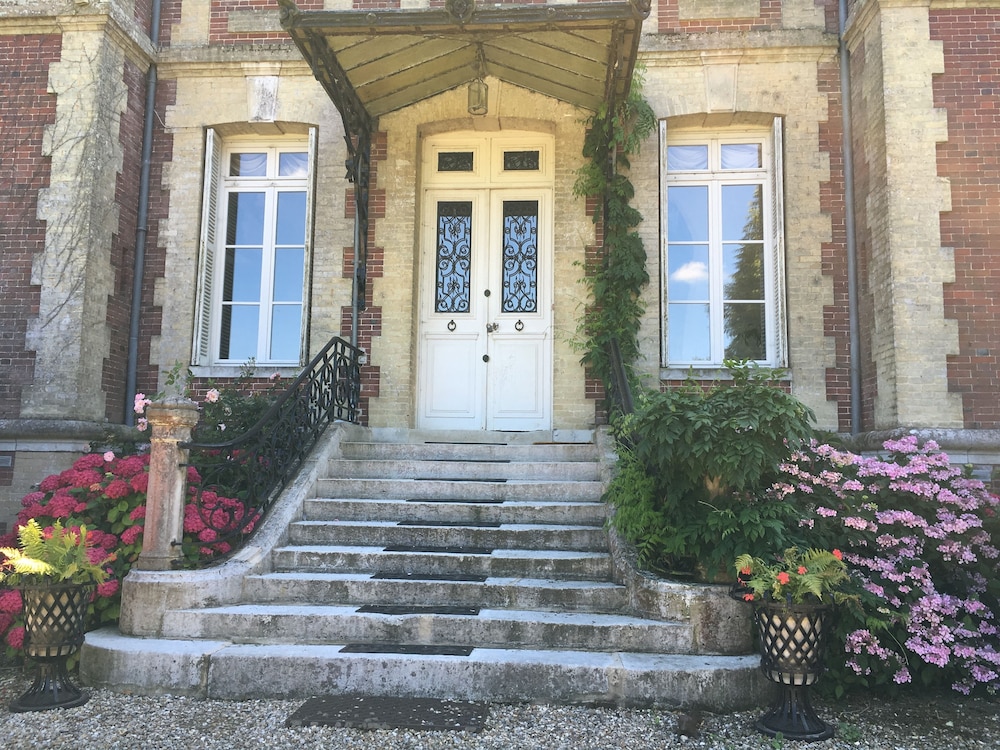 Domaine Château de Bourville