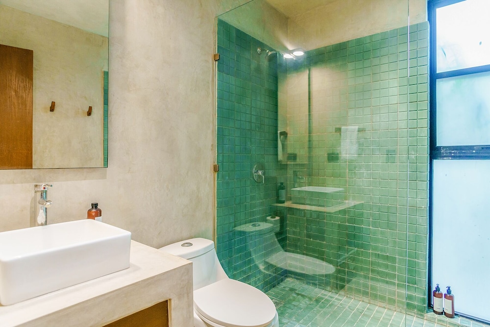 Eco-sustainable Luxury Between Beach Hotspots & Tulum Town by Stella Rentals
