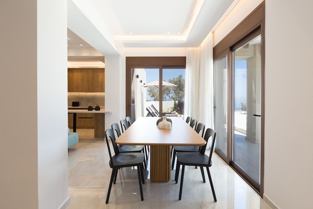 Villa Santa Irini 2 - With Heated Pool