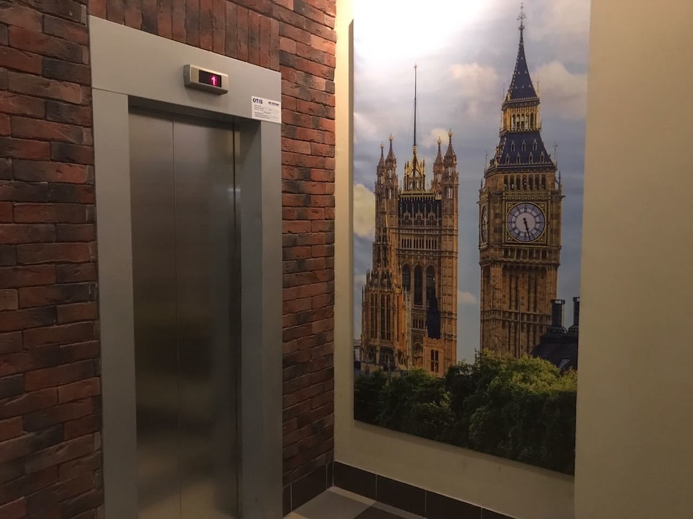 Guest House on Griboedovsky 27a - hostel
