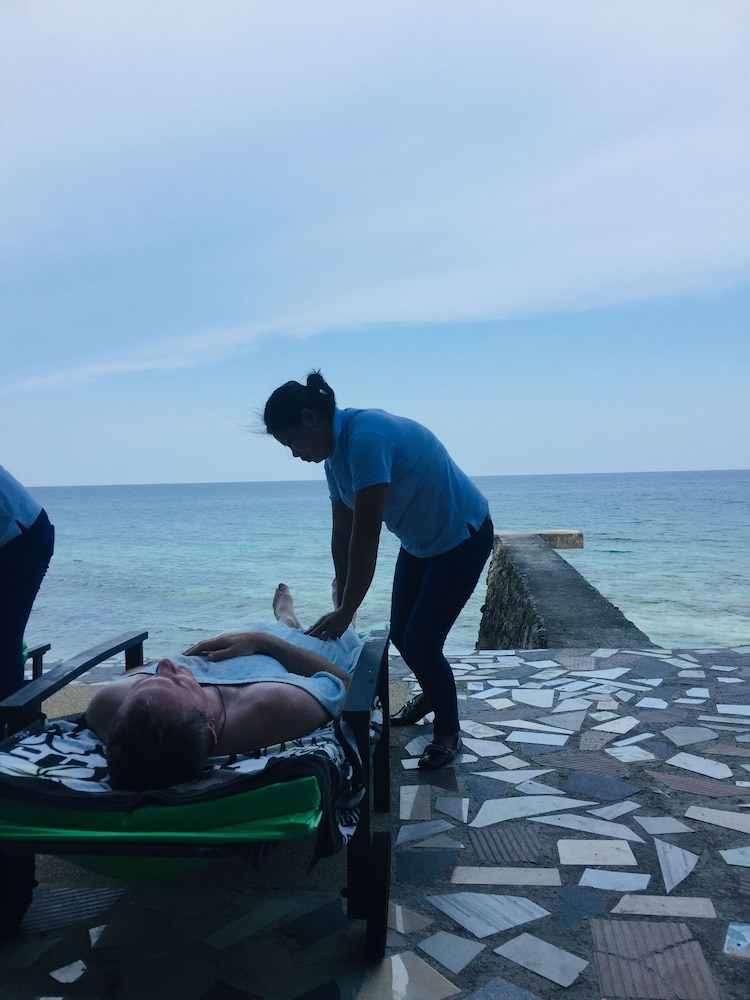 Seafari Resort Oslob