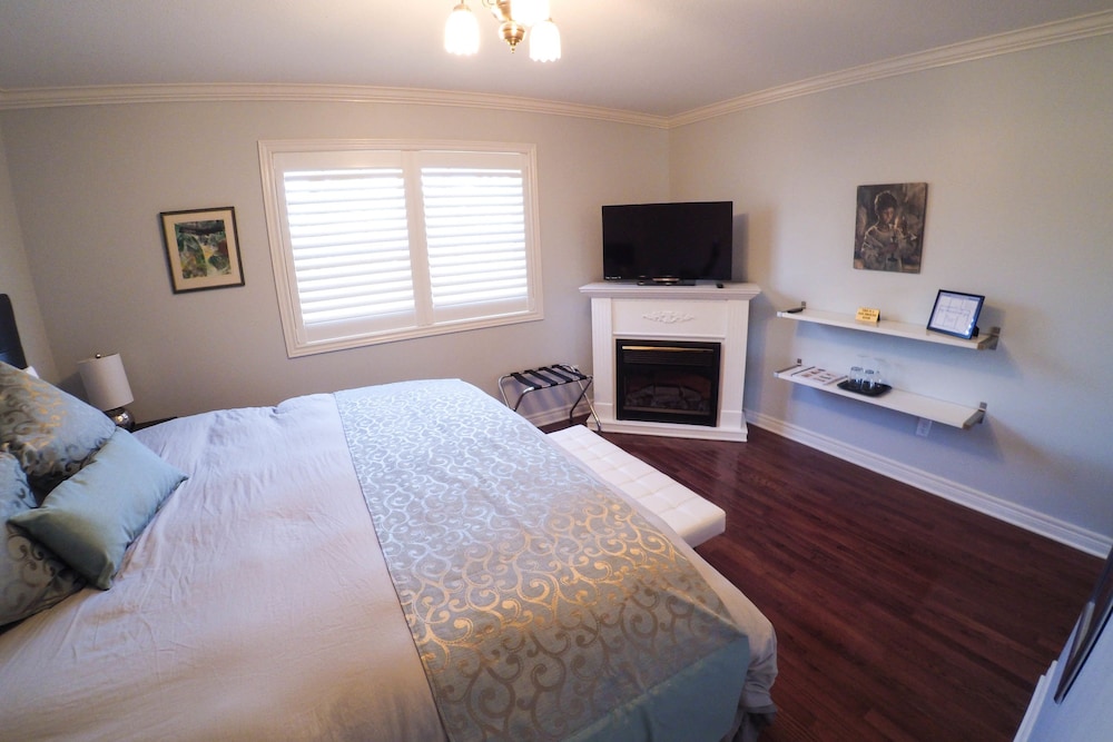 Niagara-on-the-Lake Vacations - Blue Skies Bed and Breakfast - Property Image 7