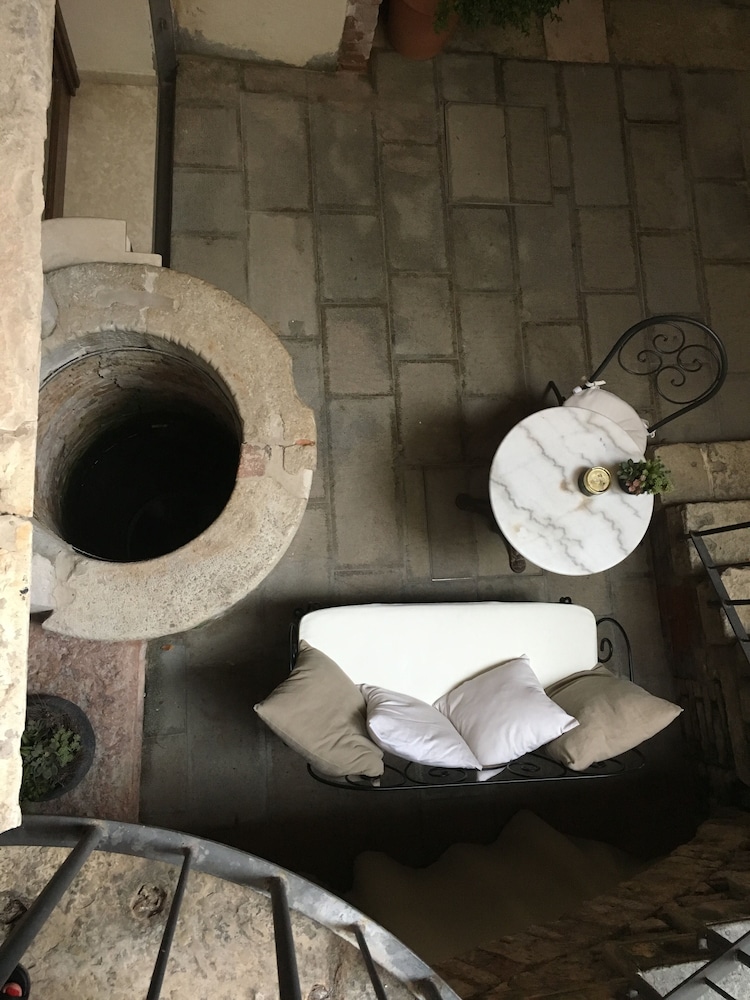 Ca' San Giorgio Relais & Suites