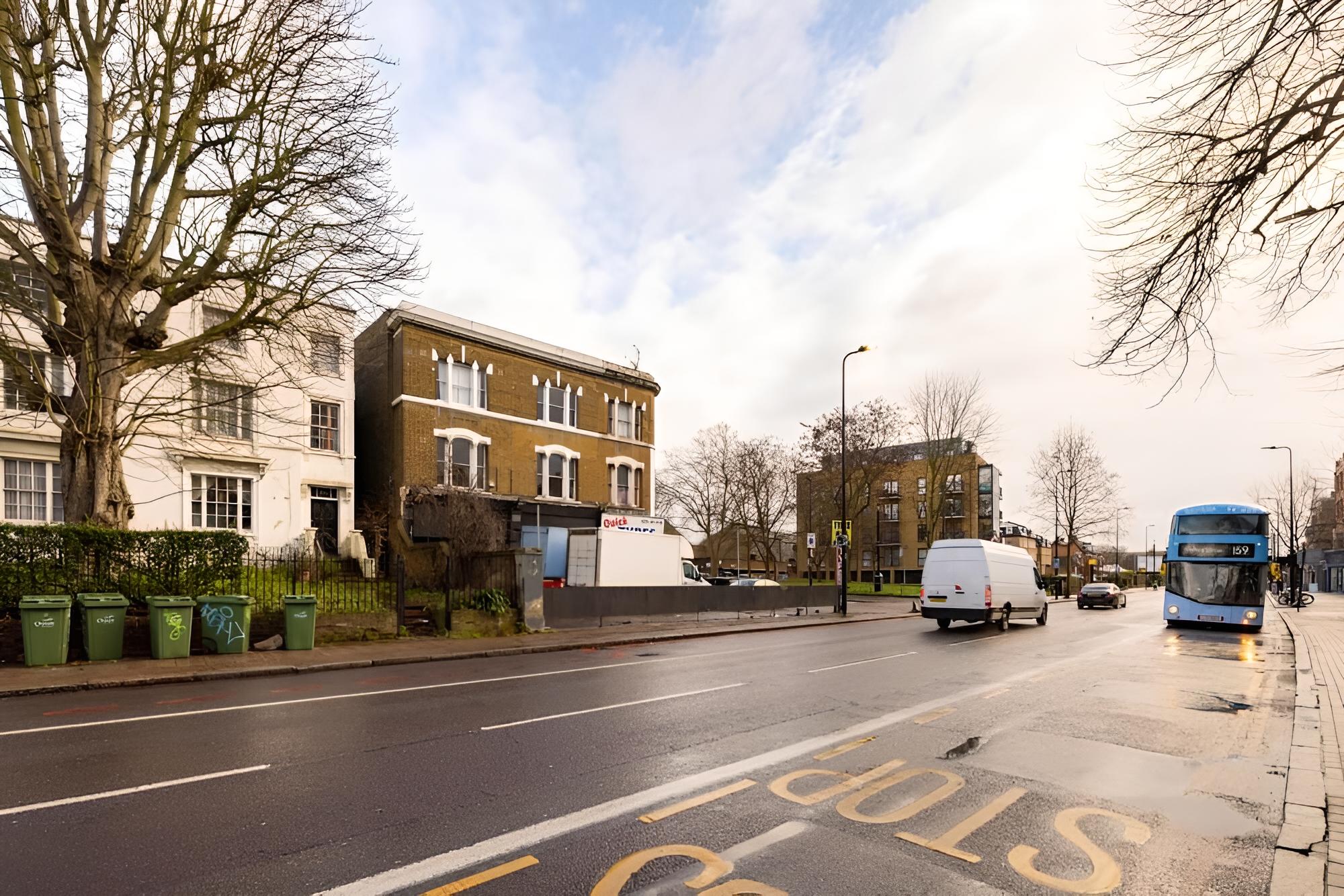 The Brixton Place - Stunning 1bdr w Study Room