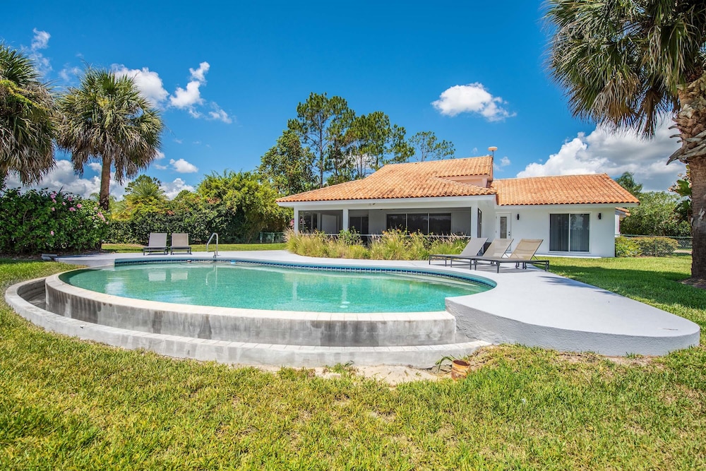 Orlando Vacations - Swiss 57 - Lake Denise - Property Image 3