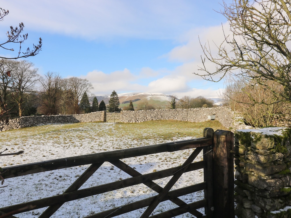 Sunny Mount Cottage