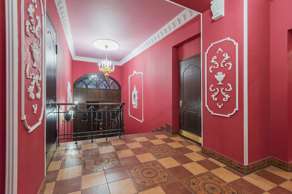 GM Apartment Bryusov Pereulok