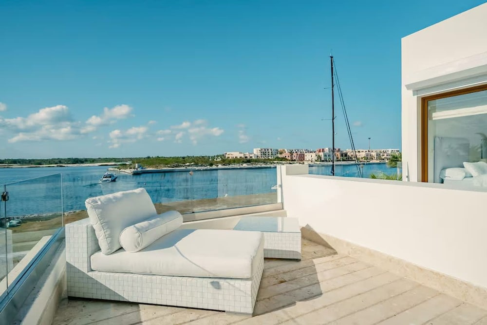Dreamy 4BR Villa in Cap Cana s Marina