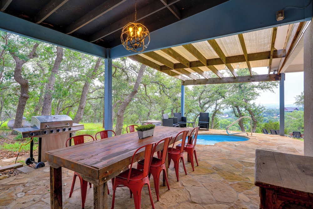 Modern Fischer House w/ Deck, Fire Pit & Hot Tub! view 5