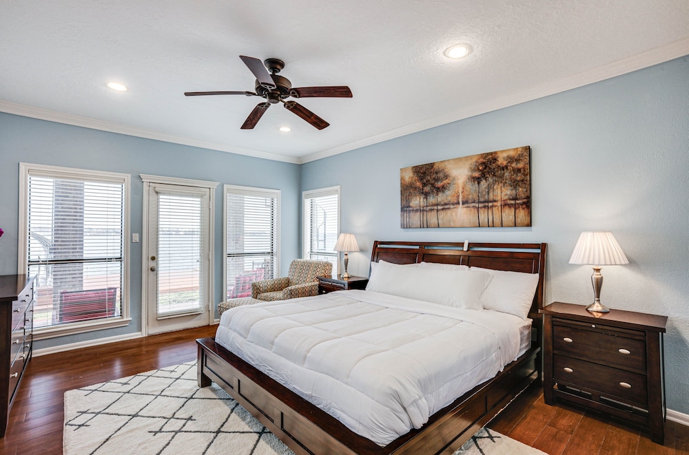 Lakefront Montgomery Home w/ Private Dock! view 5