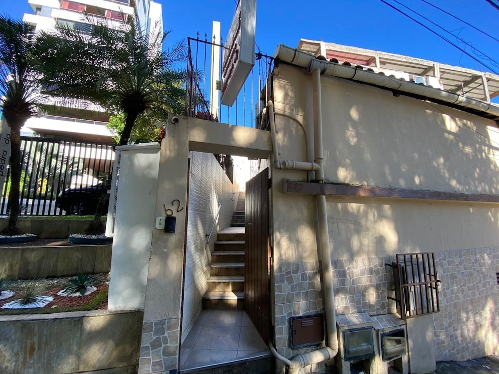 Studios 280m From Shopping Barra - ADE