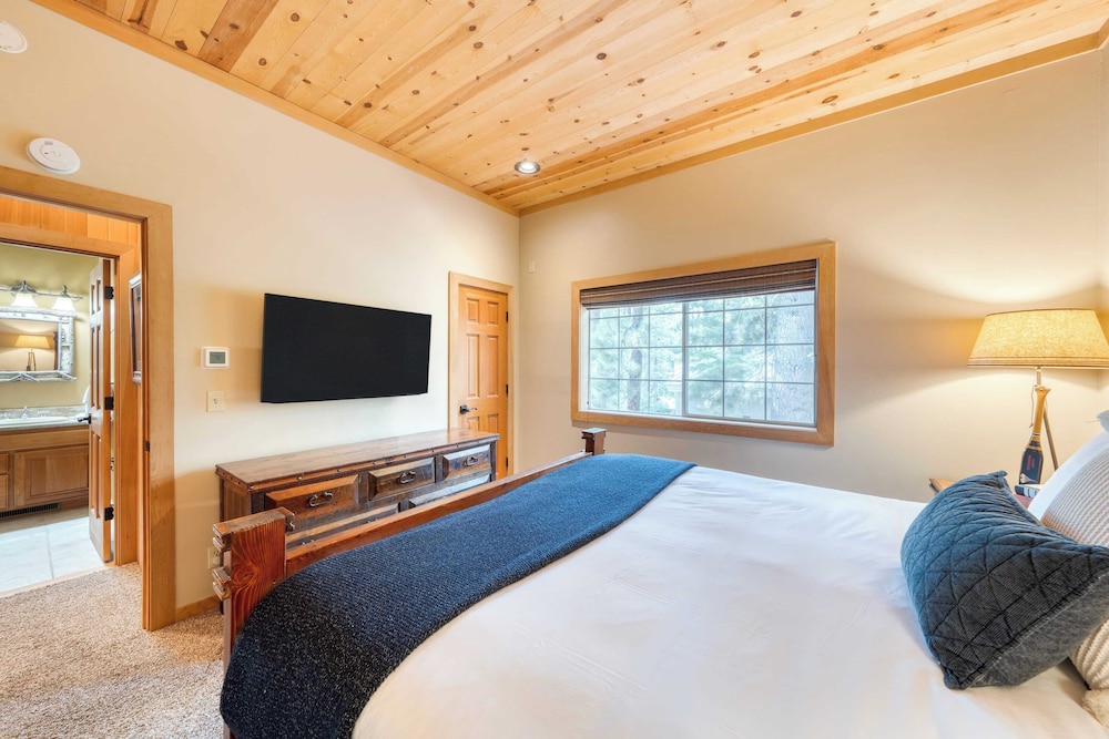 Northstar Haven Cozy-chic Retreat Near Lake Tahoe & Downtown Truckee