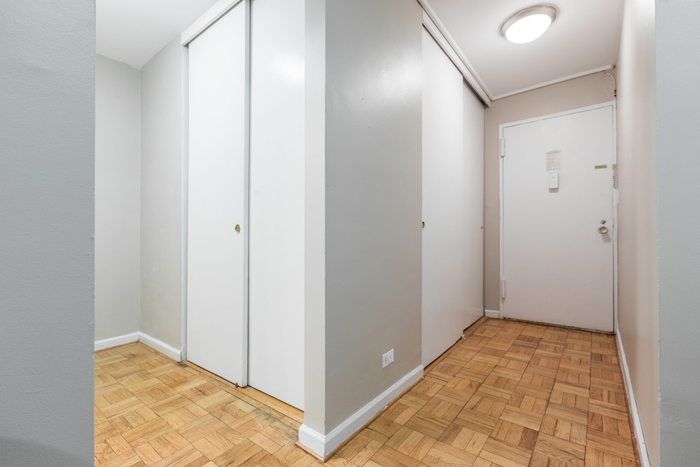 Lovely 1 Bedroom New York Apartment